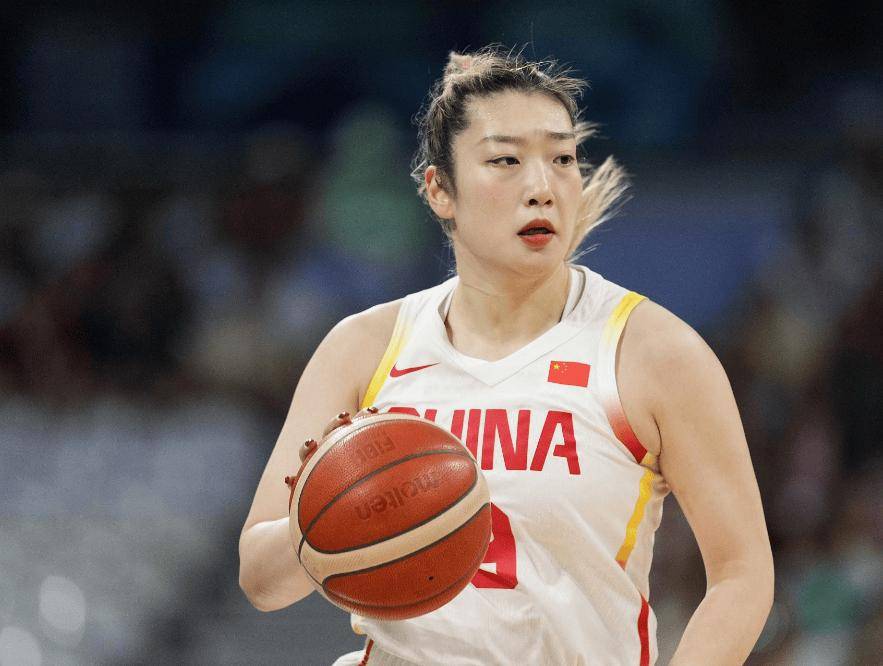 九游娱乐官网-加拿大女篮新秀在比赛中闪耀，荣获最佳球员